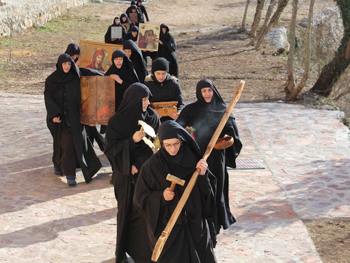 manastir rustovo i monahinje