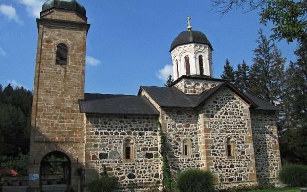 Manastir Ozren nasred Bosne slavne